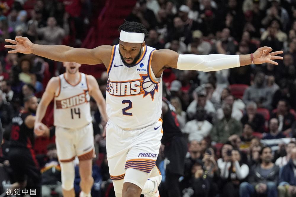 新老球员在 新老球员在