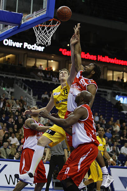 烈的赛场上 烈的赛场上